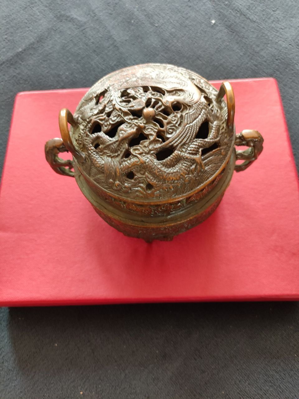 清乾隆铜制香炉