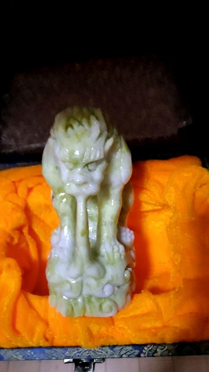 《玉石“瑞兽》