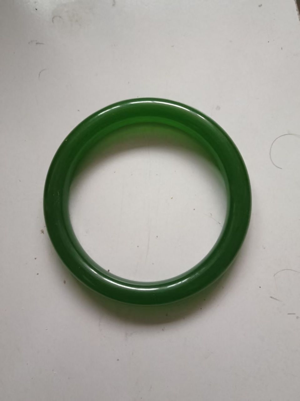绿色玉石手镯